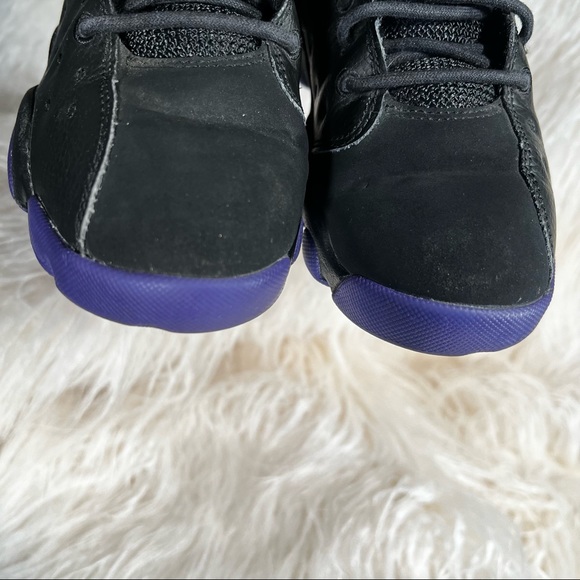 Vtg. 2016 Jordan Jumpman Team (youth size 1) - Picture 3 of 8